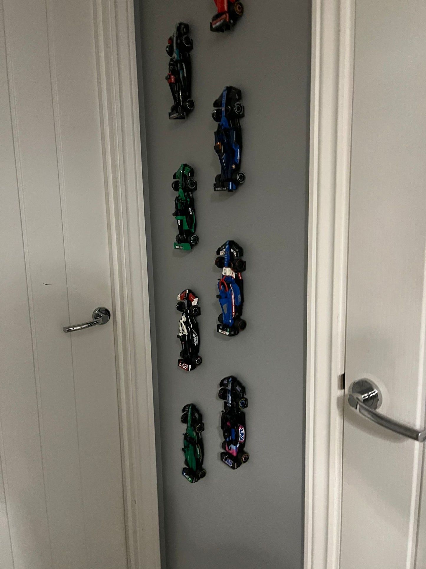 Wall Mount - Speed Champions - 8 Stud Wide - 2020/2025