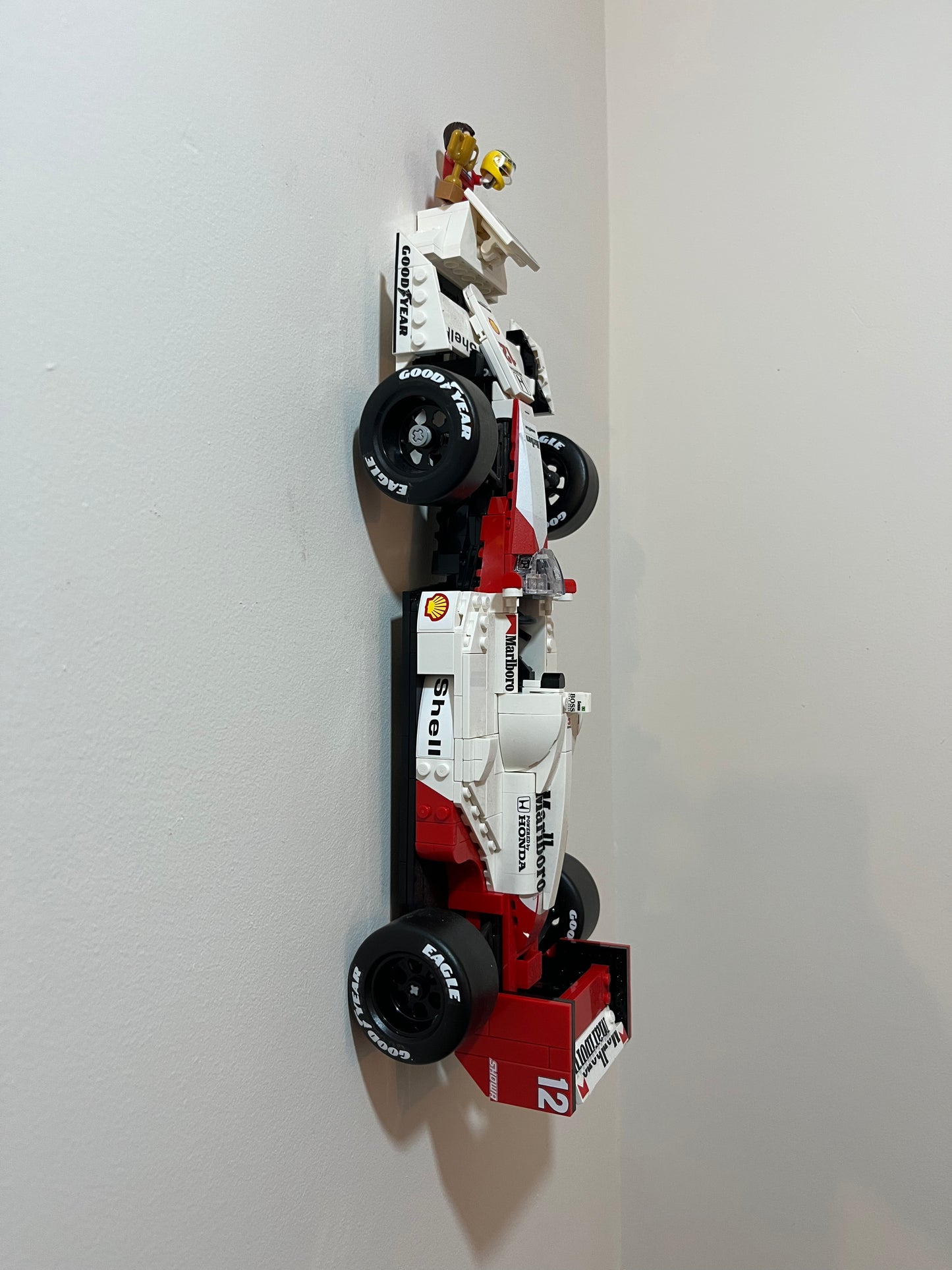 Wall Mount for Lego® McLaren MP4/4 & Ayrton Senna