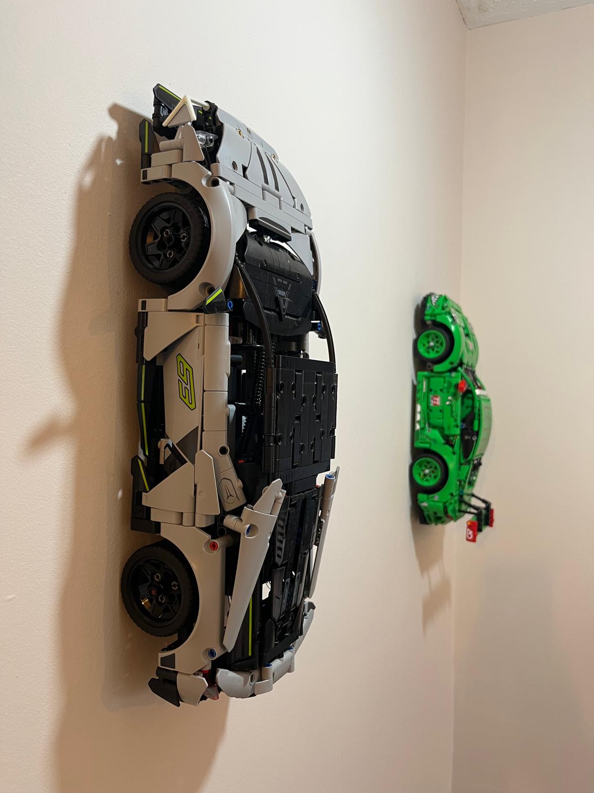 Wall Mount for Lego® Porsche 911 GT3 R REXY AO Racing Car