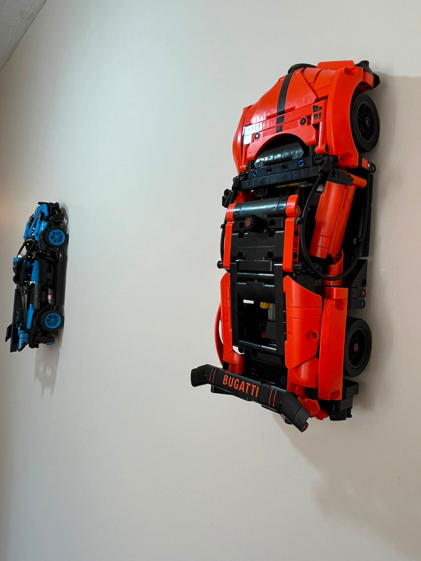 Wall Mount for Lego® Bugatti Chiron Pur Sport Hypercar - Set no. 42222