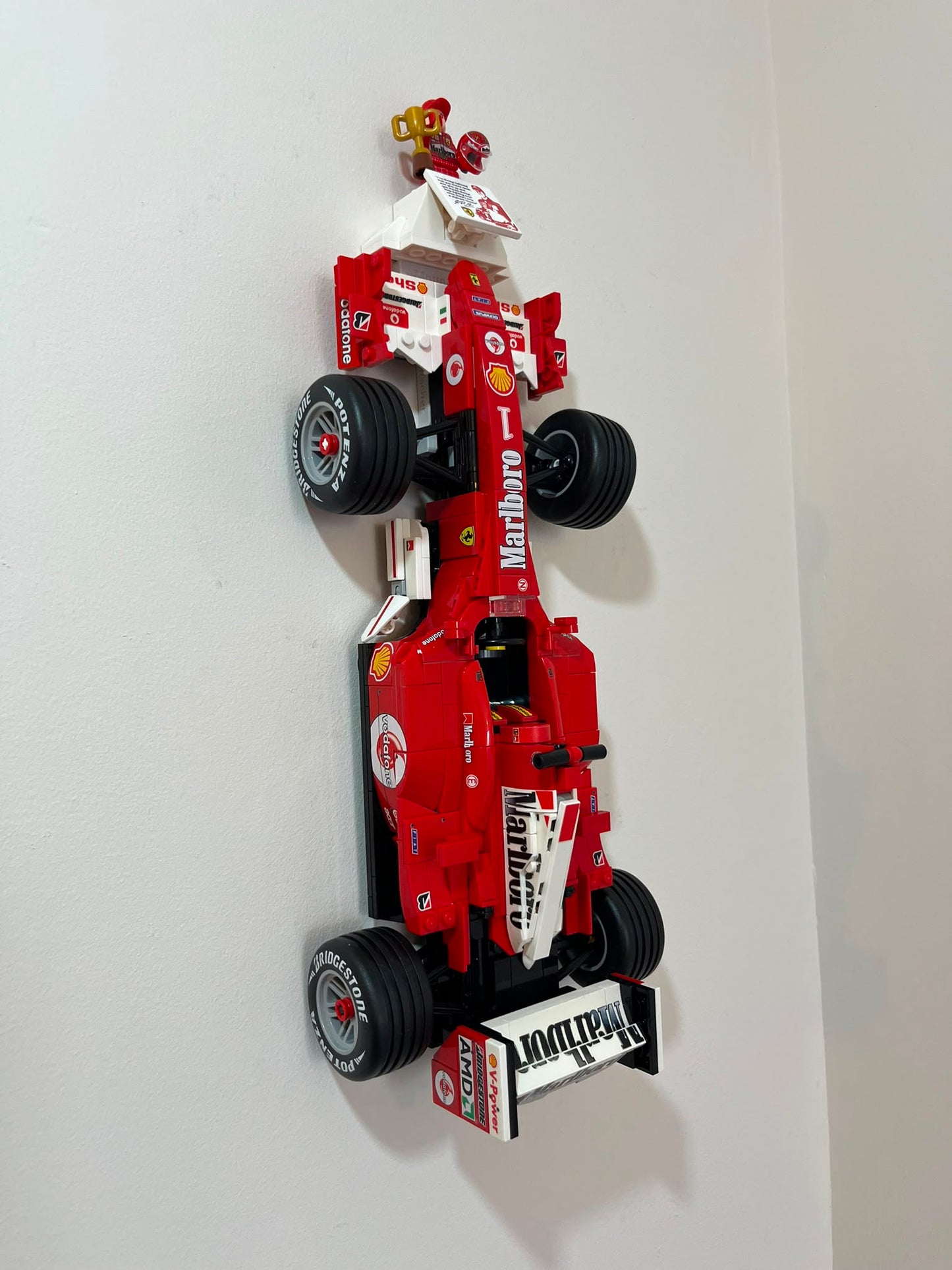 Wall Mount for Lego® Ferrari F2004 & Michael Schumacher - Set No. 11375