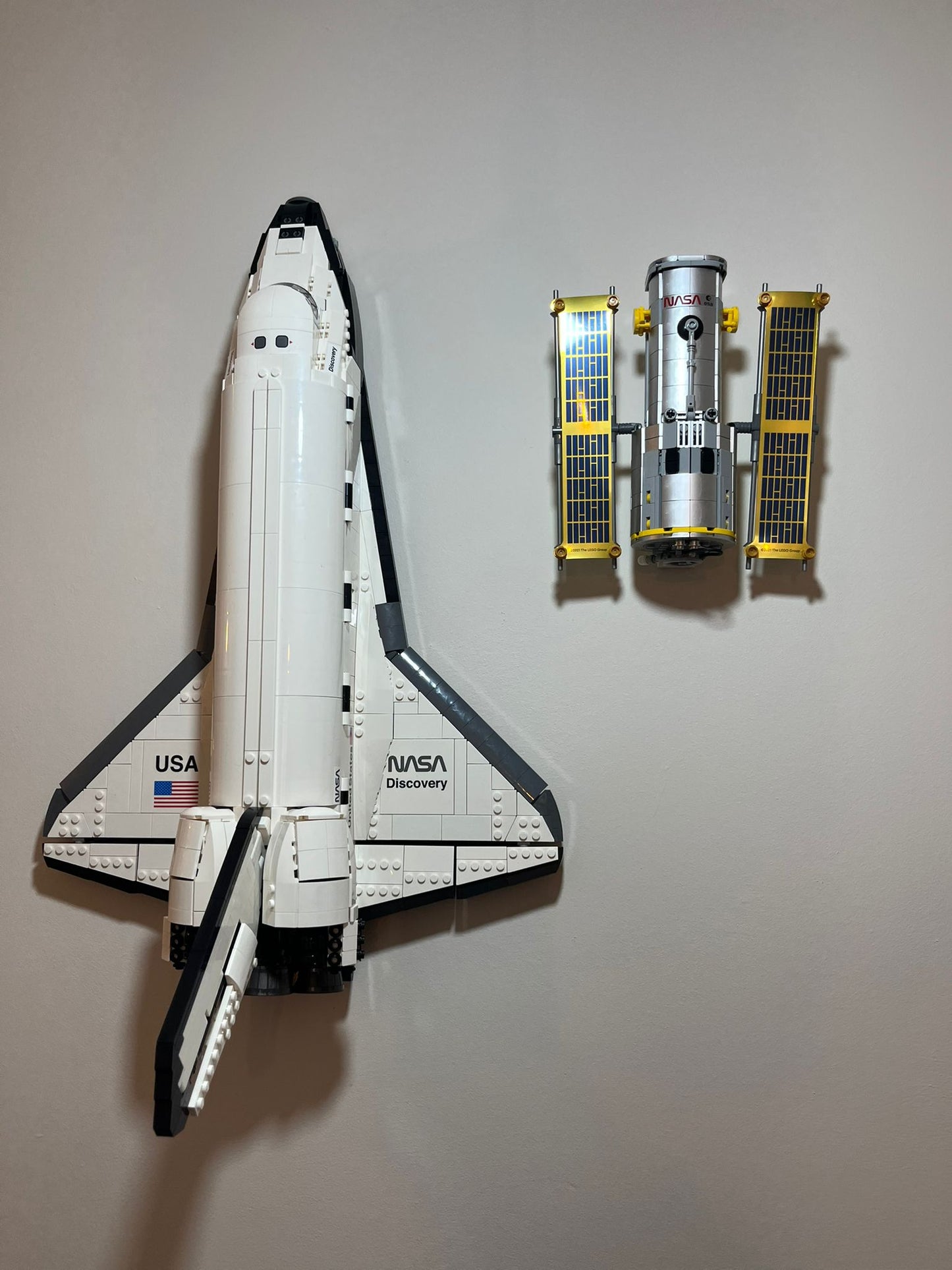 Wall Mount for Lego® NASA Space Shuttle Discovery