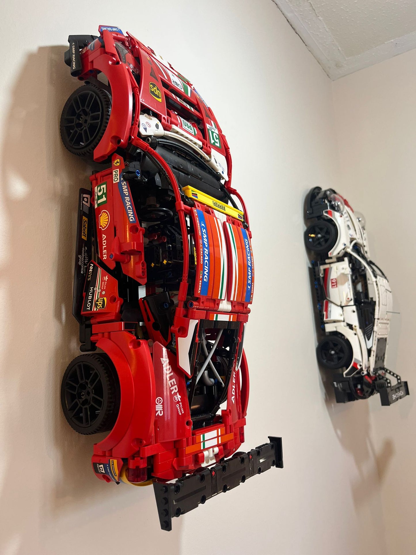 Wall Mount for Lego® Ferrari 488 GTE “AF Corse #51”