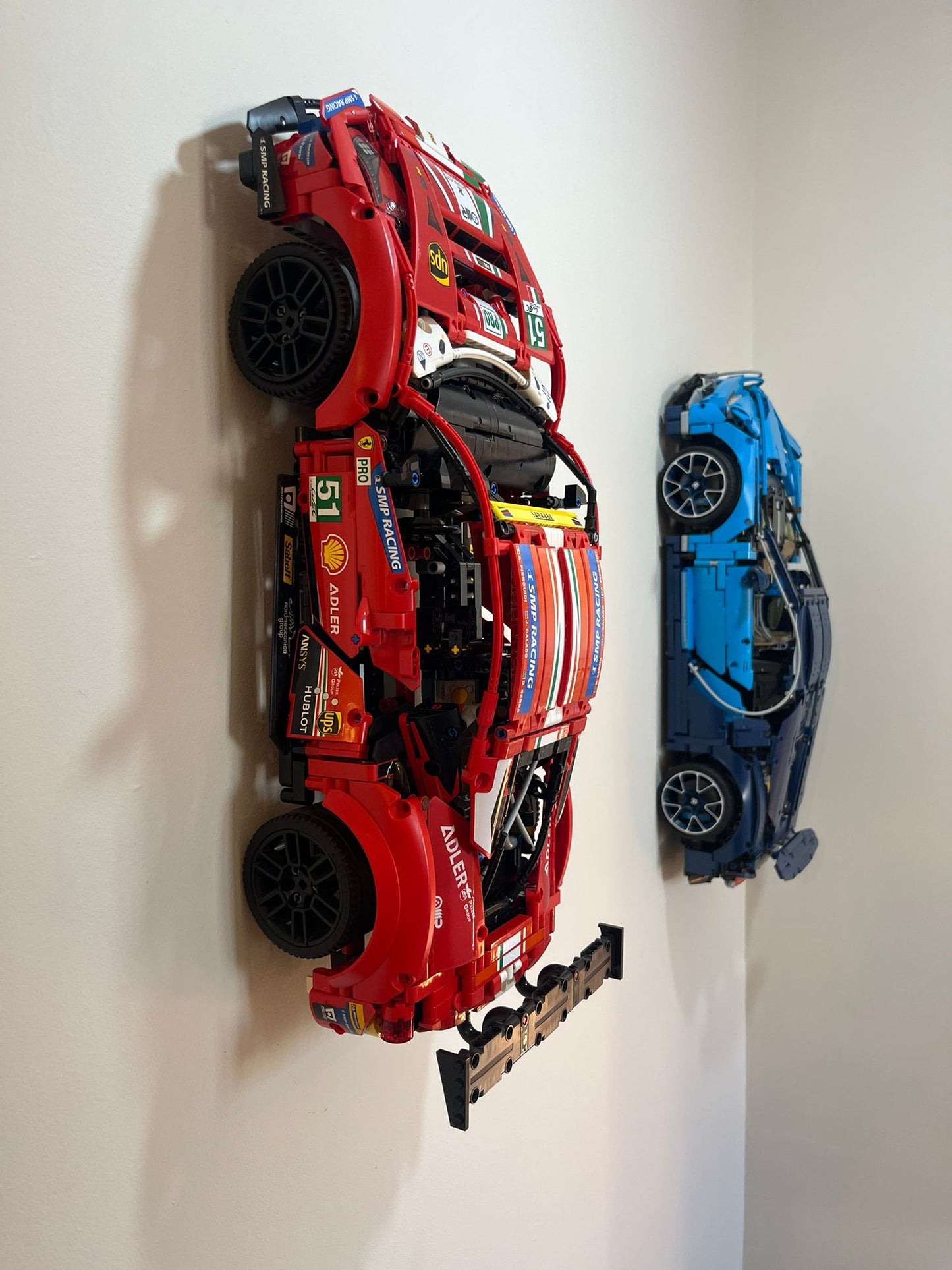 Wall Mount for Lego® Ferrari 488 GTE “AF Corse #51”