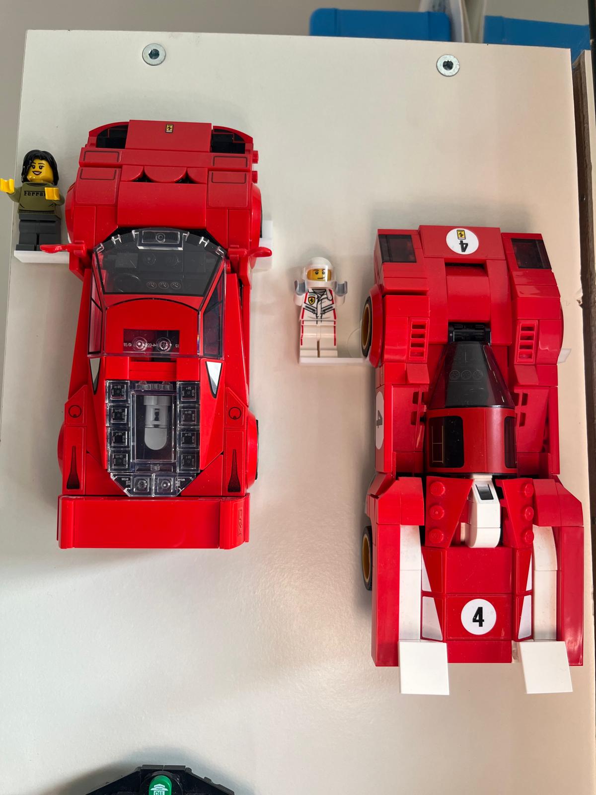 Wall Mount for Lego® Speed Champions - 8 Stud Wide - 2020/2025 - With Mini Figure Stand
